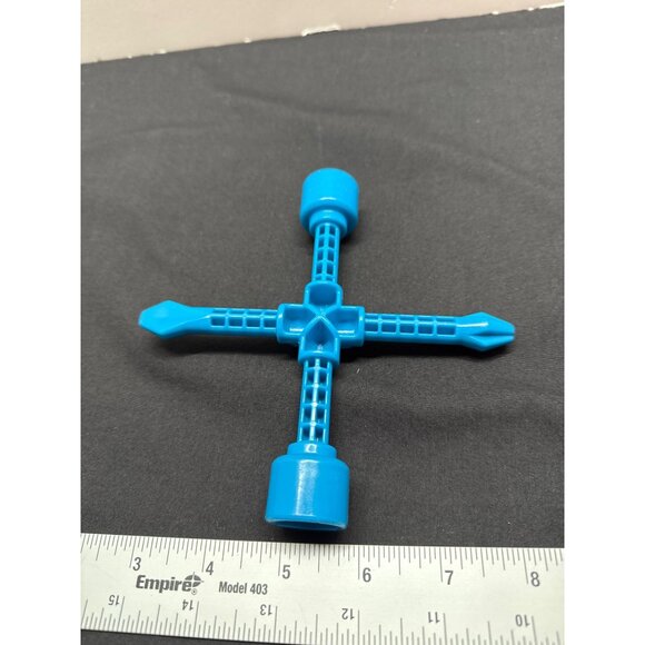 Hot Wheels Replacement Blue Plastic Multi-Tool Car Launcher & Wrench Toy - Picture 3 of 6